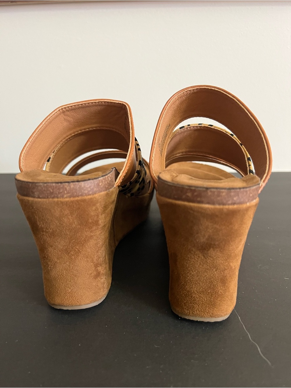 BEACH by Matisse Tan Wedge Slides with Leopard Accent - Picture 4 of 4